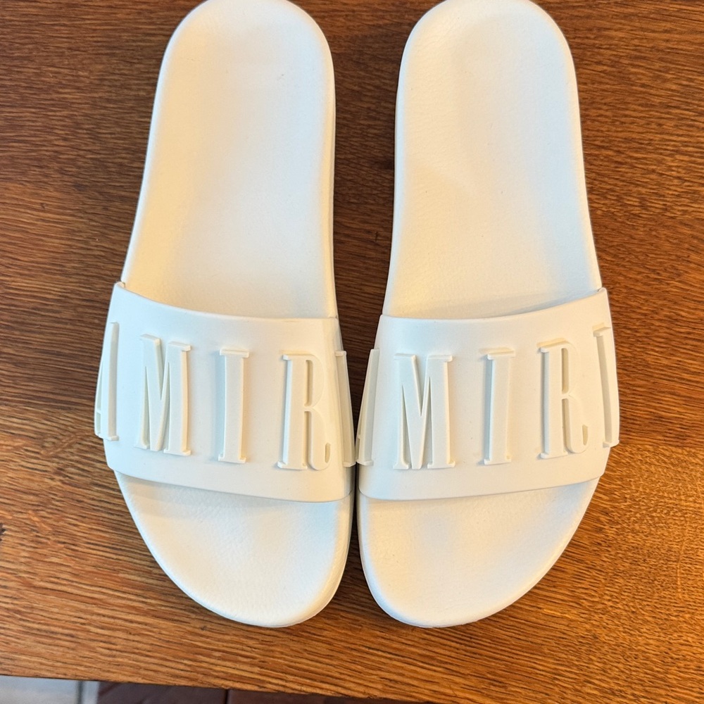 AMIRI Brand new white logo pool slide